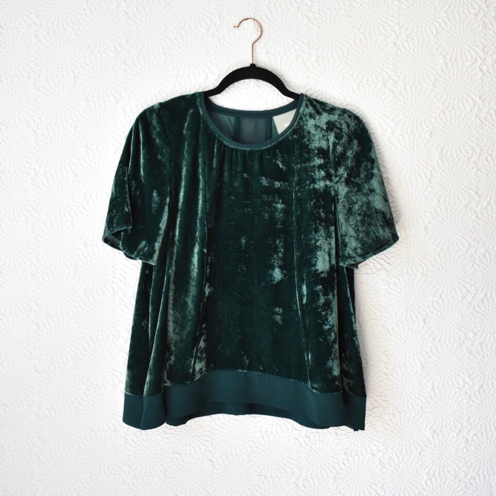 Anthropologie {Maeve} Green Velvet Swing Tee